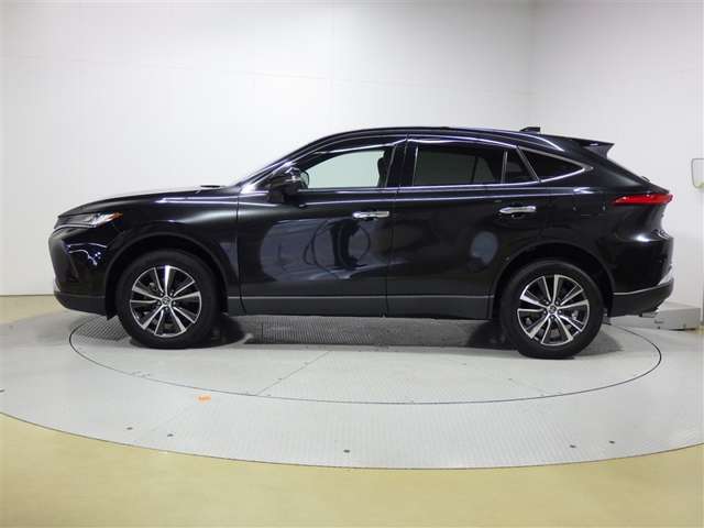 Toyota Harrier 4