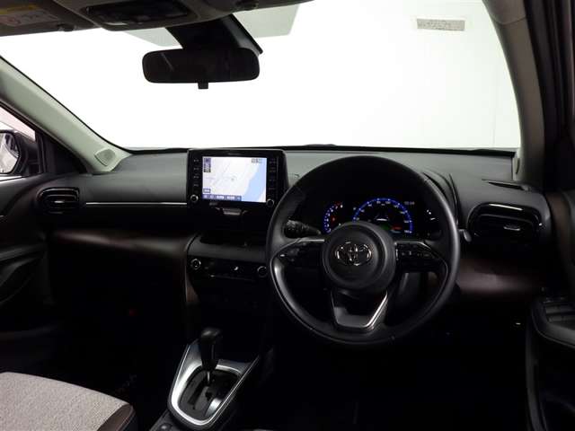 Toyota Yaris Cross 8