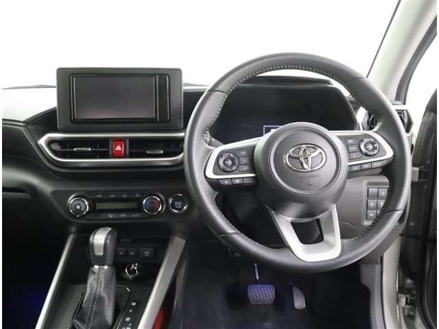 Toyota Raize 11