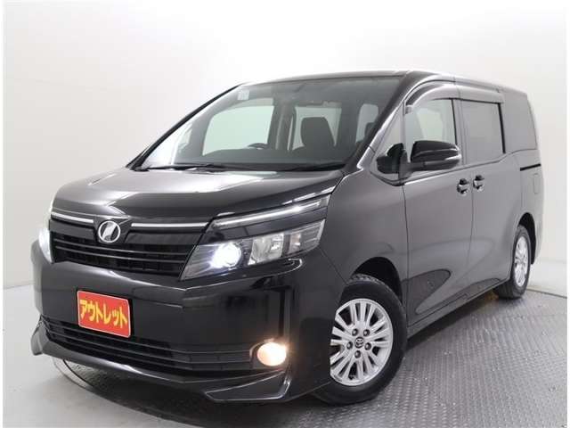 Toyota Voxy 2