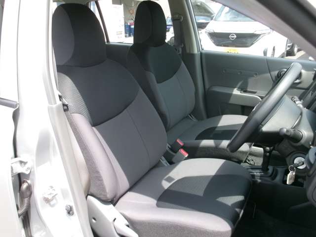 Nissan AD 10