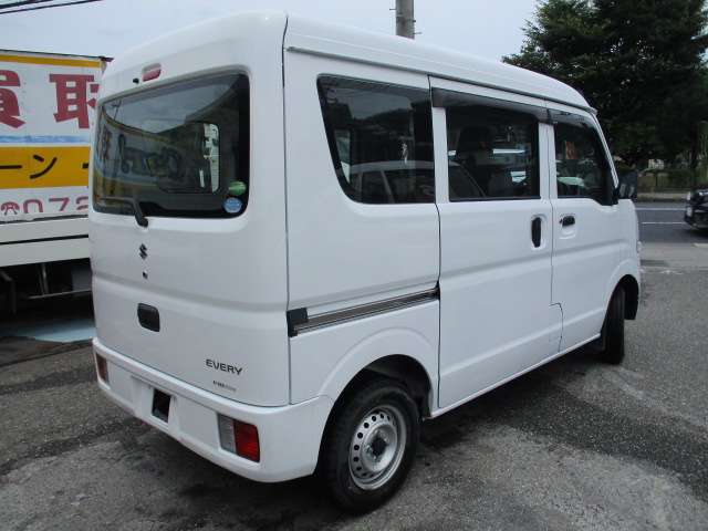 Suzuki Every 7
