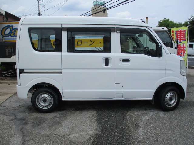 Suzuki Every 8