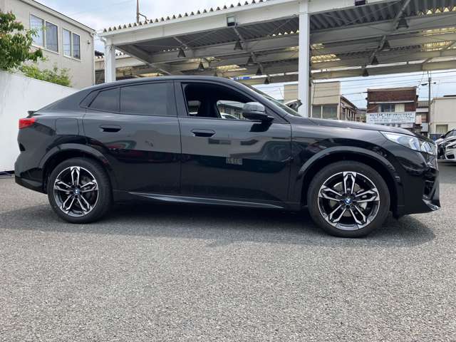 BMW X2 12