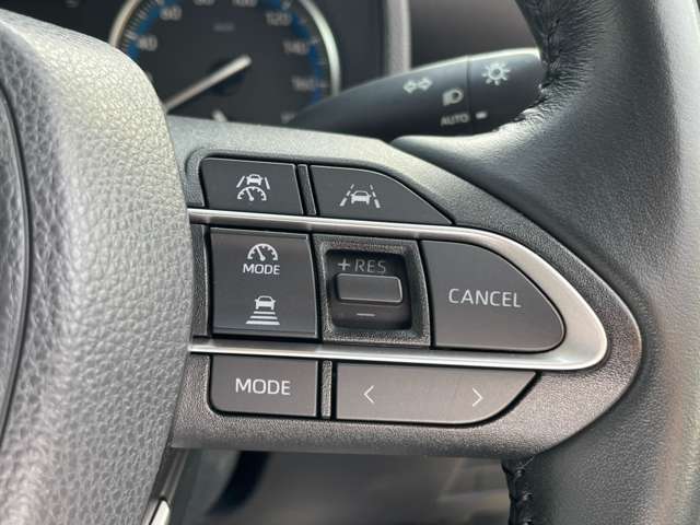 Toyota Noah 7
