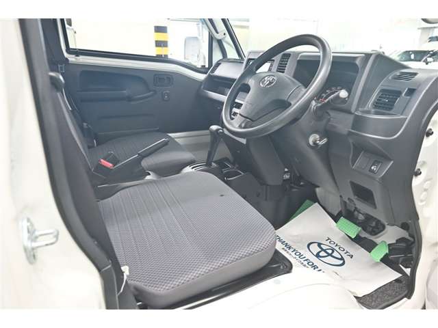 Toyota Pixis Truck 6