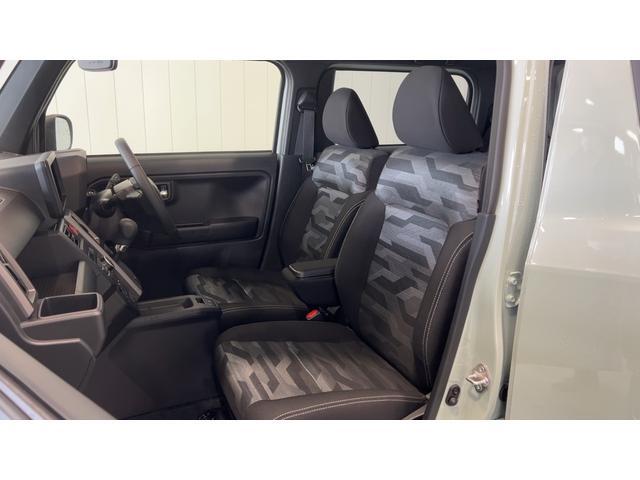 Daihatsu Taft 5