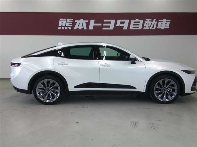 Toyota Crown Crossover 6