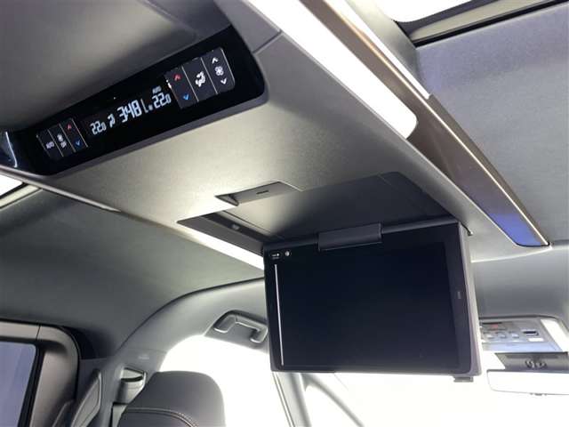 Toyota Alphard 11