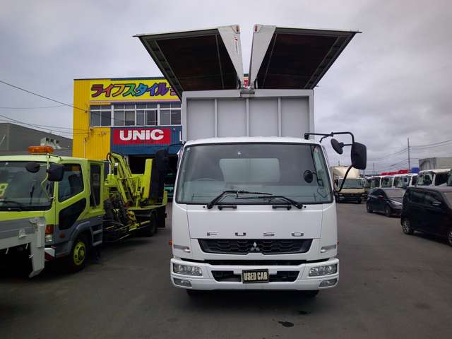 Mitsubishi Fuso Fighter 2