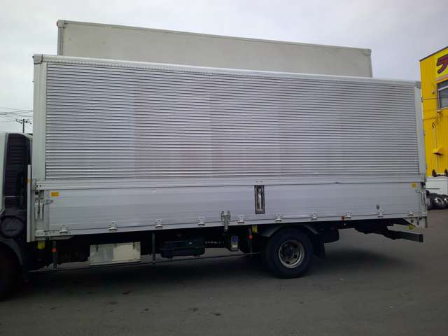 Mitsubishi Fuso Fighter 10