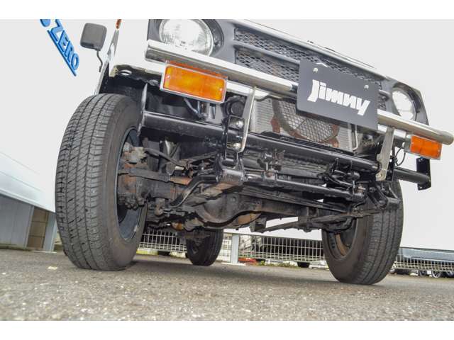 Suzuki Jimny 12
