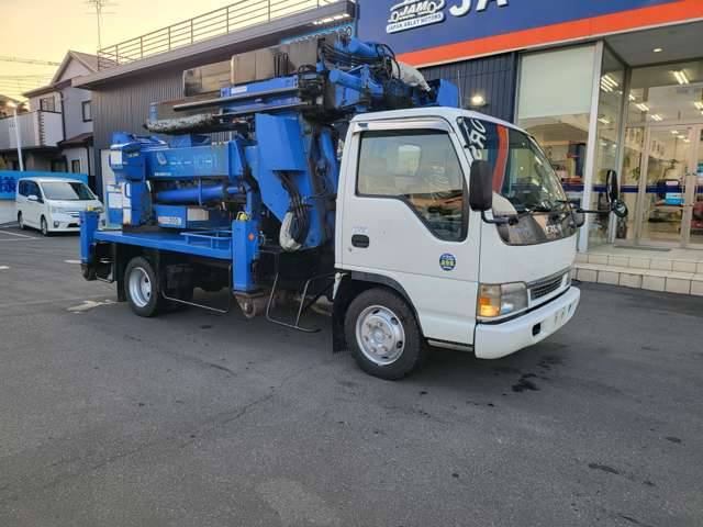 Isuzu Elf 2