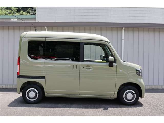 Honda N-VAN 4