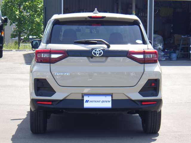 Toyota Raize 6