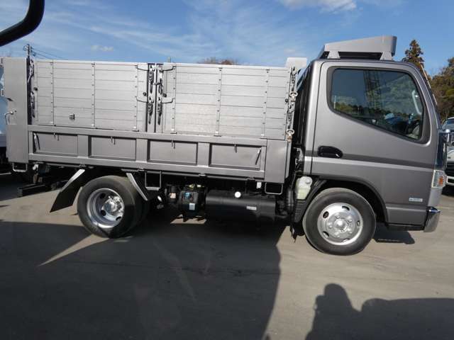 Mitsubishi Fuso Canter 5