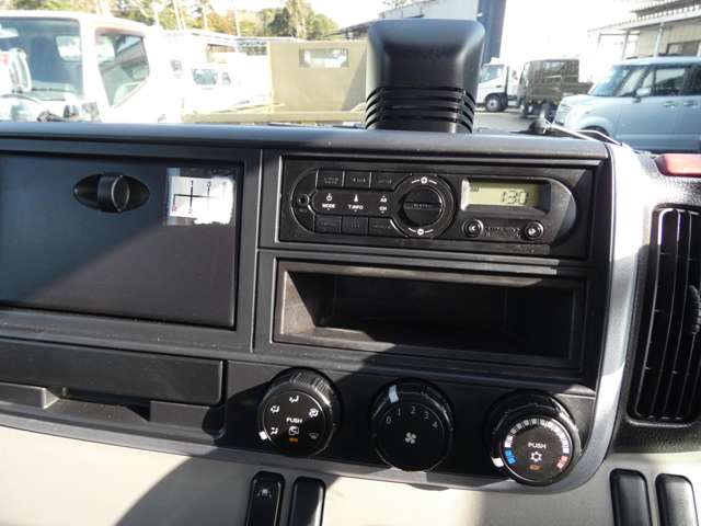 Mitsubishi Fuso Canter 11