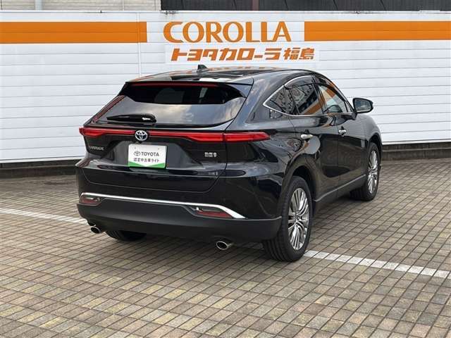 Toyota Harrier 3