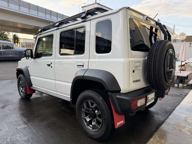 Suzuki Jimny Nomade 12