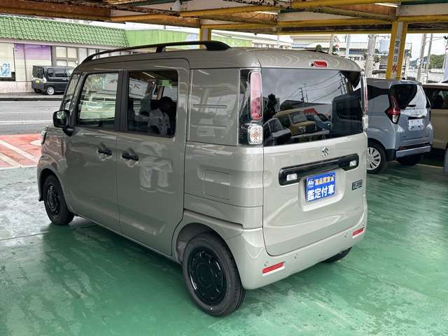 Suzuki Spacia Base 4