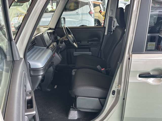Suzuki Spacia Base 5