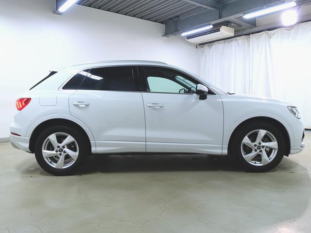 Audi Q3 8