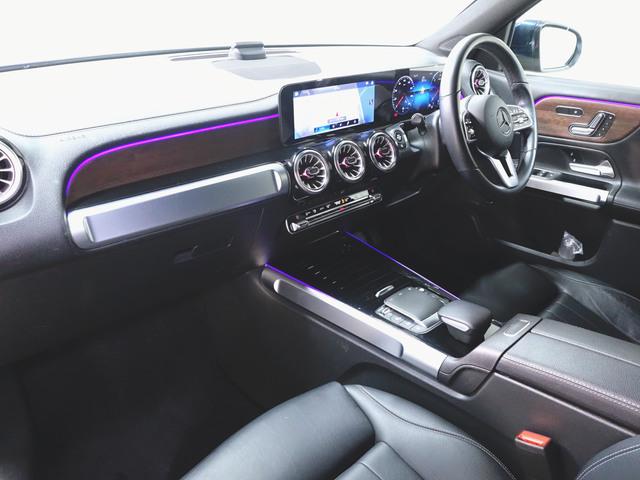 Mercedes-Benz GLB 11