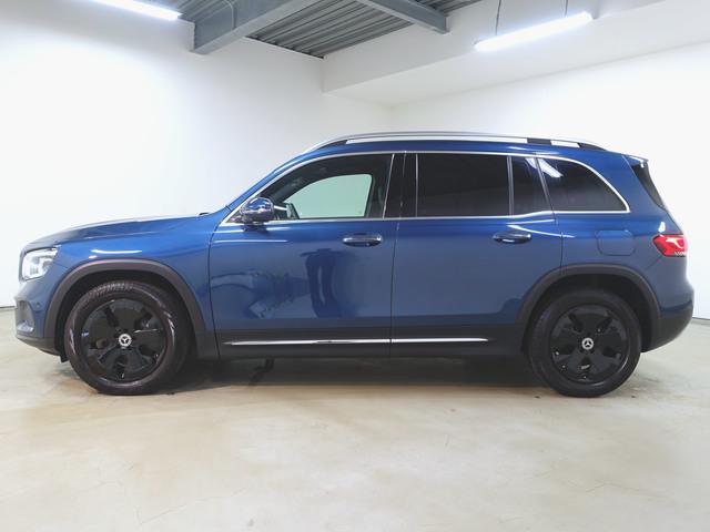 Mercedes-Benz GLB 4