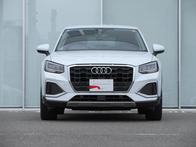 Audi Q2 6