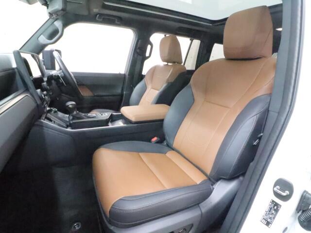Lexus GX 7