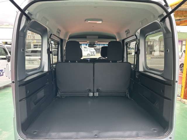 Daihatsu Atrai 11
