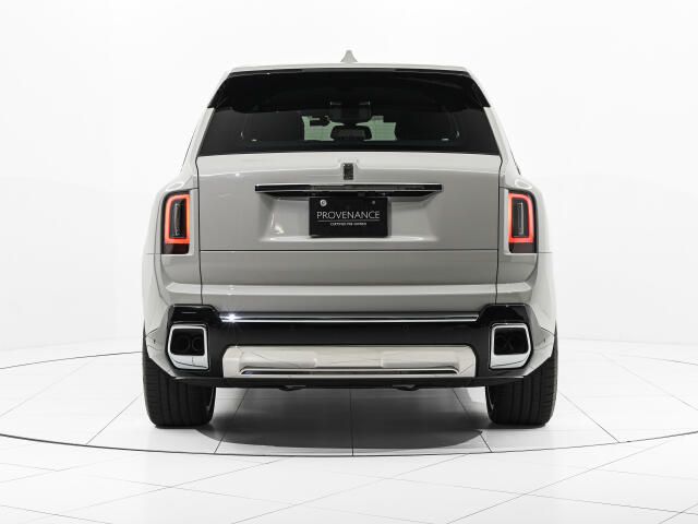 Rolls-Royce カリナン 4