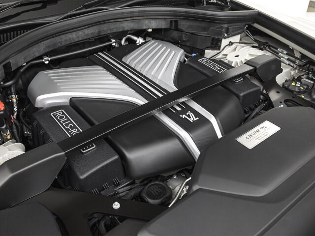 Rolls-Royce カリナン 9