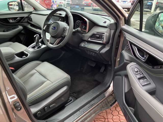 Subaru Legacy Outback 4