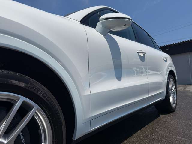 Porsche Cayenne 12