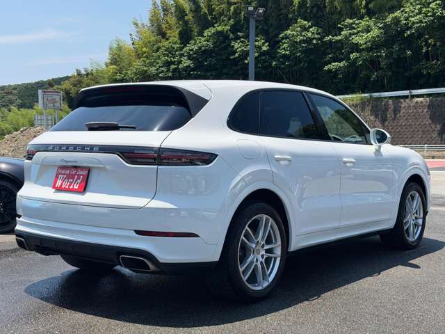 Porsche Cayenne 6