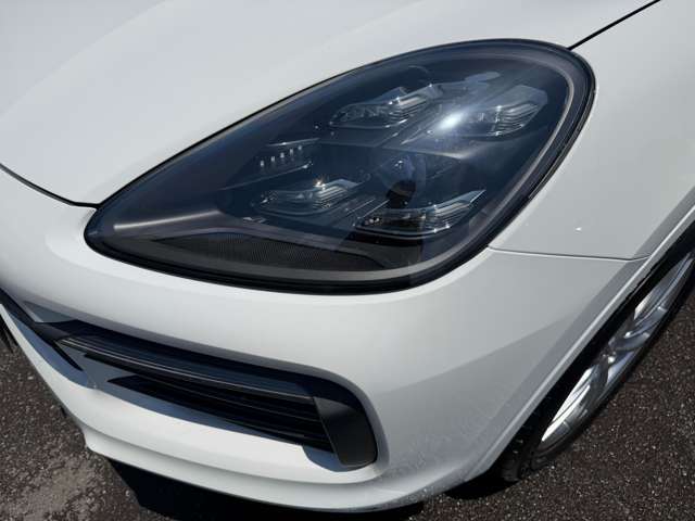 Porsche Cayenne 10