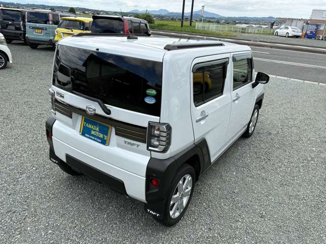 Daihatsu Taft 9