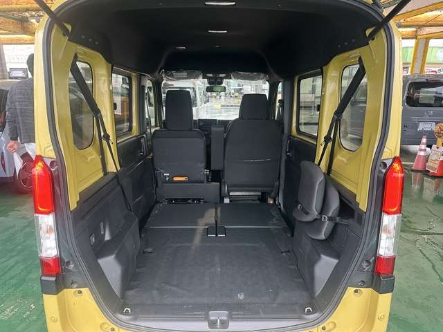 Honda N-VAN 12