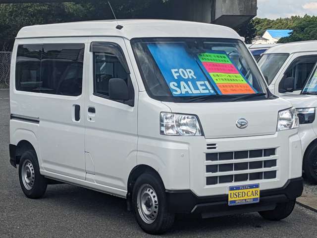 Daihatsu Hijet Cargo 5