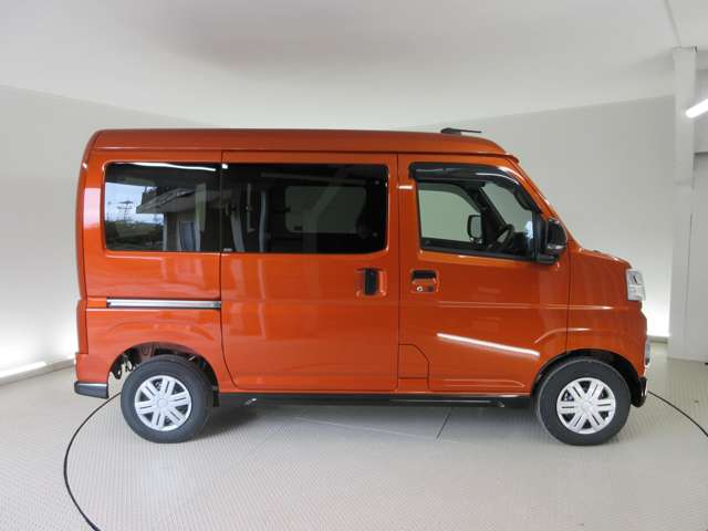 Daihatsu Atrai 4