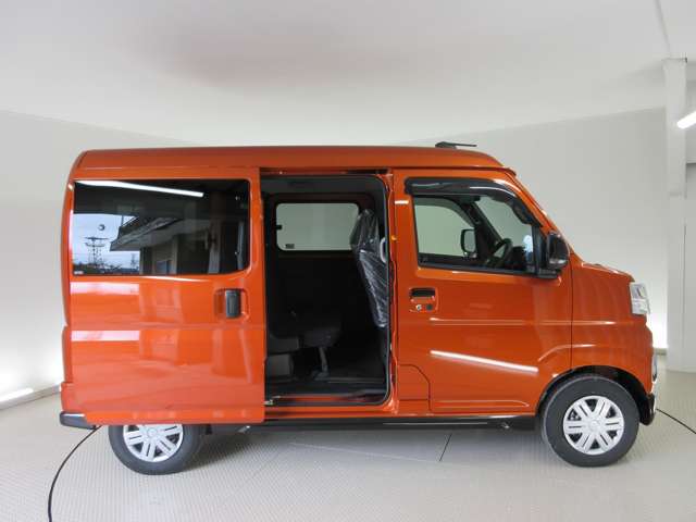 Daihatsu Atrai 5