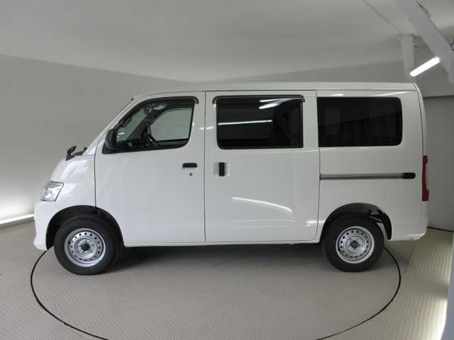 Daihatsu グランマックスカーゴ 9