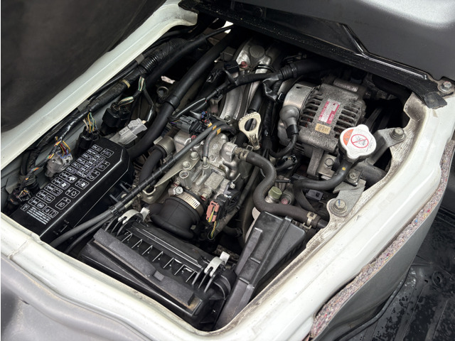 Mitsubishi Minicab Van 10