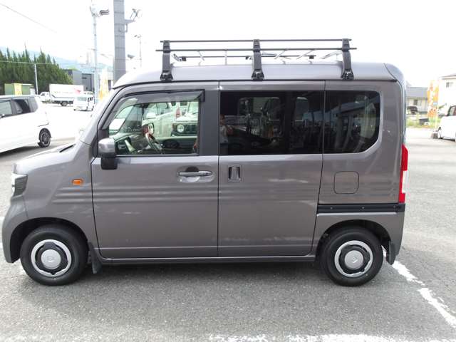 Honda N-VAN 4