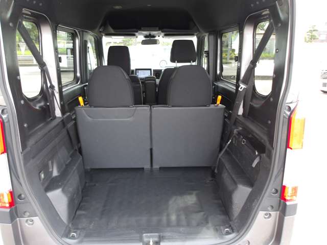 Honda N-VAN 9