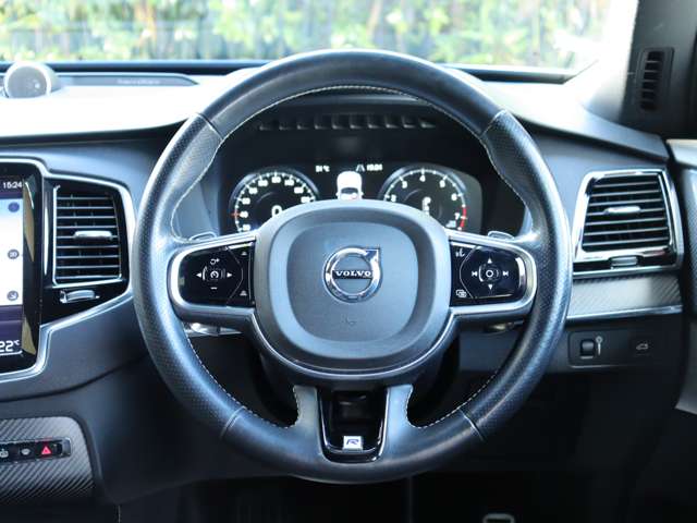 Volvo XC90 12