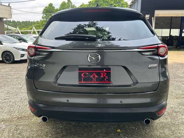 Mazda CX-8 10