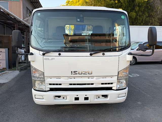 Isuzu Elf 2
