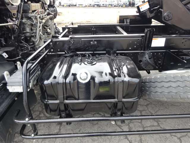 Isuzu Forward 12
